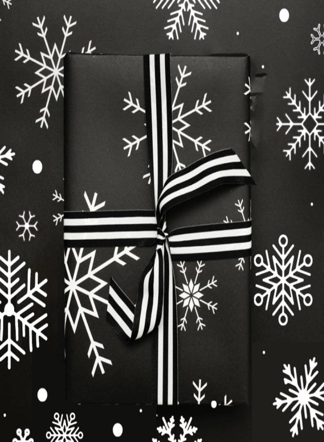 وولاين ورق تغليف هدايا عيد الميلاد من والين - لفة صغيرة - 17 بوصة × 32.8 قدم، ورق تغليف هدايا فني باللونين الأسود والأبيض بنقشة ندفة الثلج الشتوية، مناسب لأعياد الميلاد، وحفلات استقبال المولود، وحفلات الزفاف. - Image 1